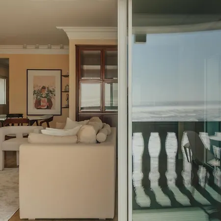 Apartamento Frente Mar *